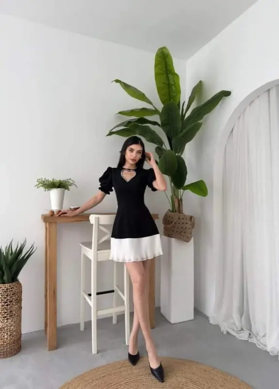 Safe Heart Detailed Dress - 4