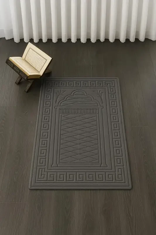 Sajda tizza og'ritmaydigan baxmal sirpanmaydigan taglik kabartmali, kashtali, maxsus yumshoq taglik 100% paxta-antrasit - MIABELLA HOME