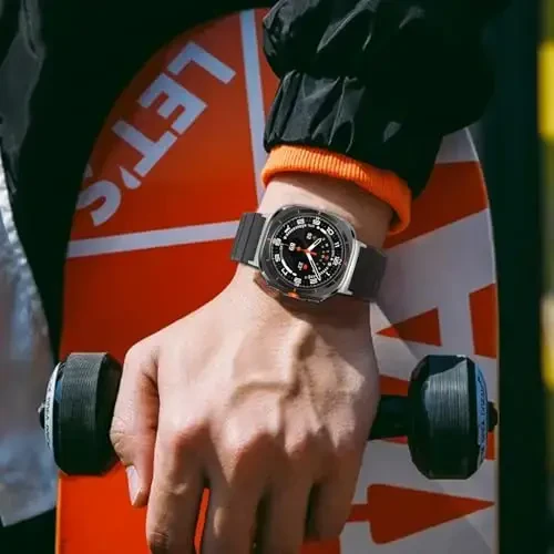 Samsung Galaxy Watch 7 Ultra 47mm bilan mos keladigan magnit soat tasmasi, suv o'tkazmaydigan sport silikon tasmasi magnit bog'lovchi yagona halqa sozlanishi mumkin bo'lgan almashtiriladigan bilaguzuk erkaklar va ayollar uchun - 6