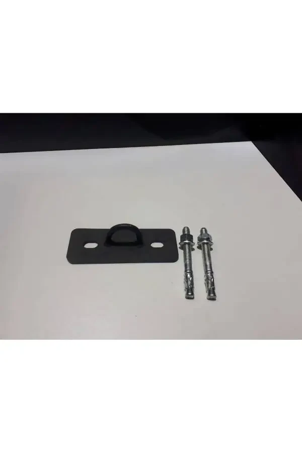 Sandbag hanging apparatus - 1