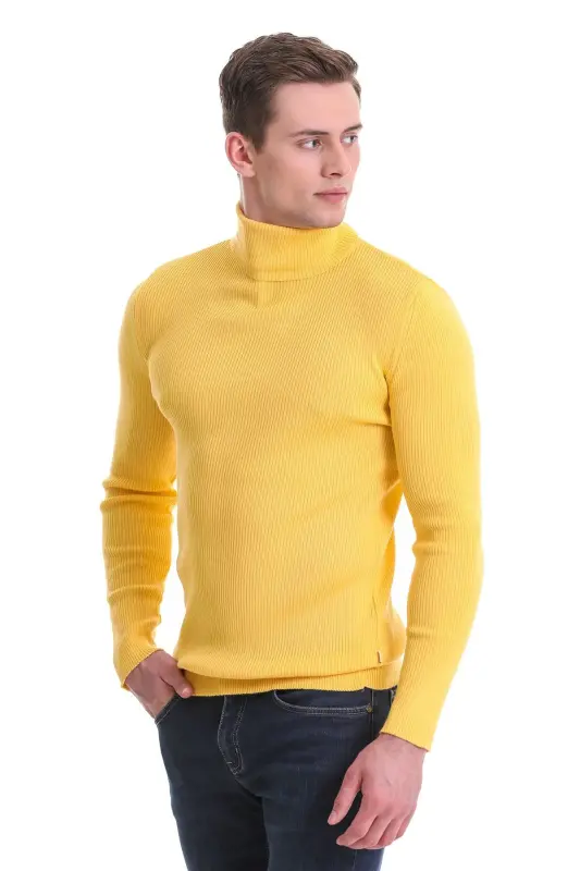 Sariq Slim Fit Qovurg'ali Baland Yoqali Junli Trikotaj Sviter - Sariq - 5