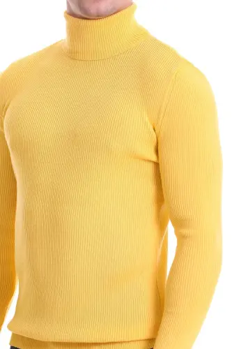 Sariq Slim Fit Qovurg'ali Baland Yoqali Junli Trikotaj Sviter - Sariq - 6