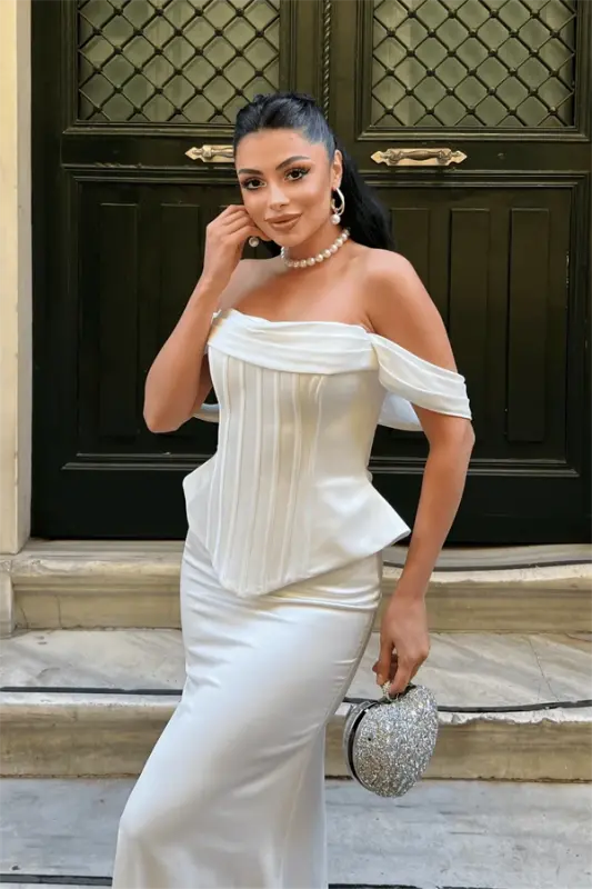 Saten Kumaş Balen Detaylı Abiye Elbise - BEYAZ - 4