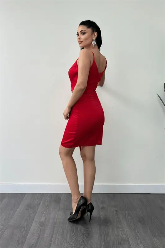 Saten Kumaş Boncuk Detaylı Elbise - KIRMIZI - 5