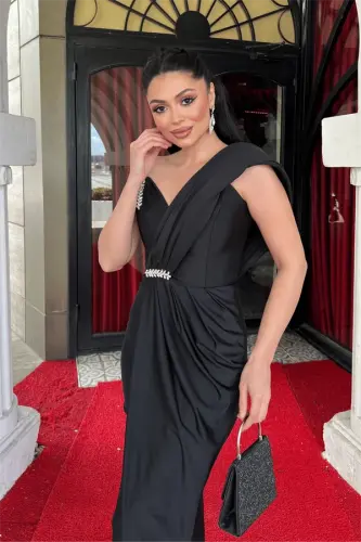 Saten Kumaş Şal Detaylı Kalem Elbise - SİYAH - 3