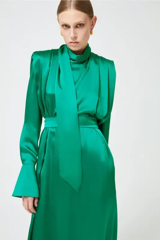 Satin Dress Cuff Sleeve - emerald green - 3