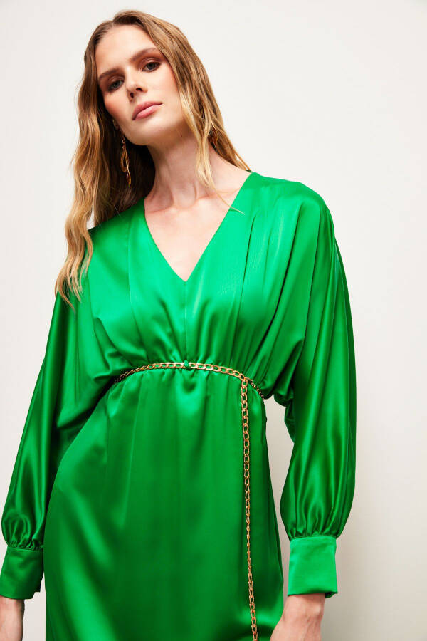 Satin Dress with Chain Belt - Green - 3