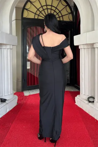 Satin Fabric Shawl Detailed Pencil Dress - BLACK - 5