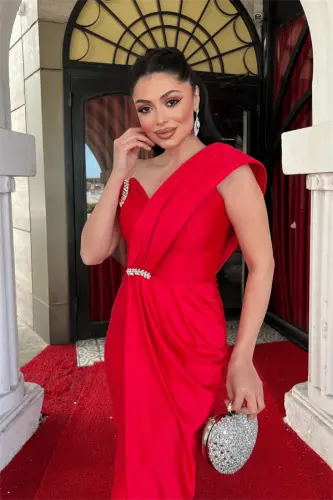 Satin Fabric Shawl Detailed Pencil Dress - RED - 4