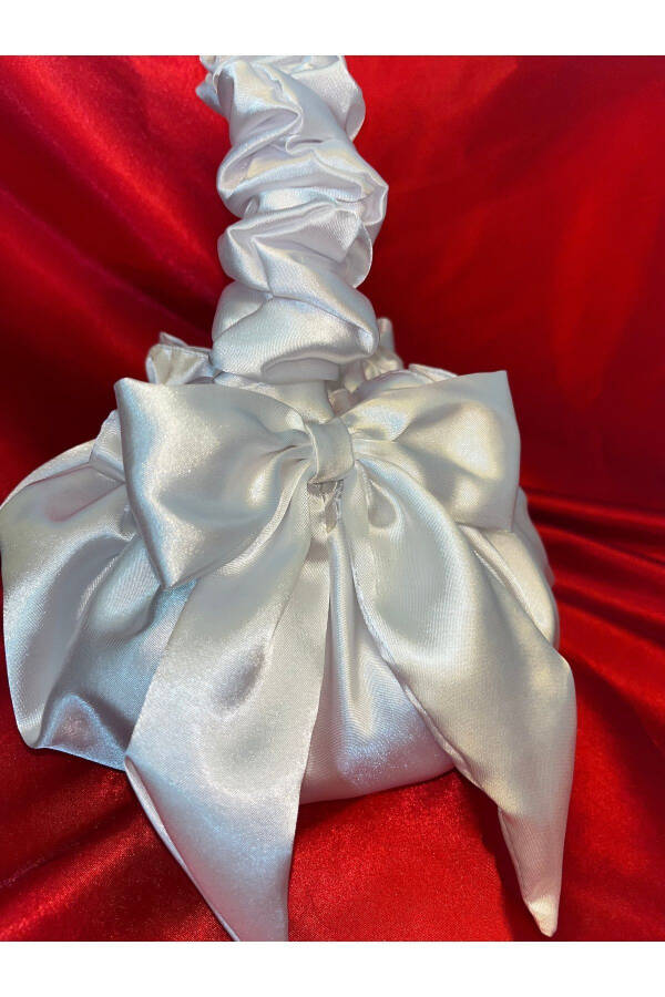 Satin Ribbon Bridal Clutch Jewelry Pouch - 3