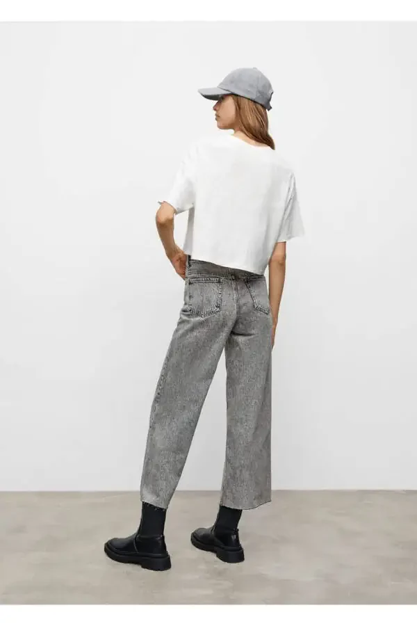 Seam-Free Cuffed Culotte Jean - 3