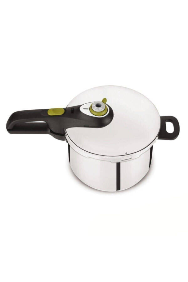 Secure 5 Neo V2 6 Litre Pressure Cooker - 2