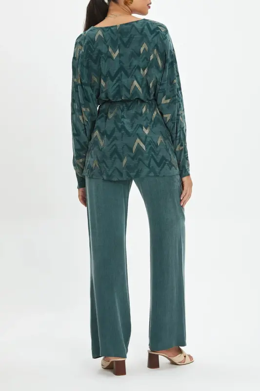 Self-Patterned Cowl Neck with Pockets and Waist Tie - 2