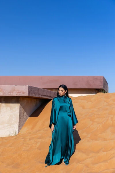 Шёлковое платье с галстуком на шее Утиный Зелёный - 7