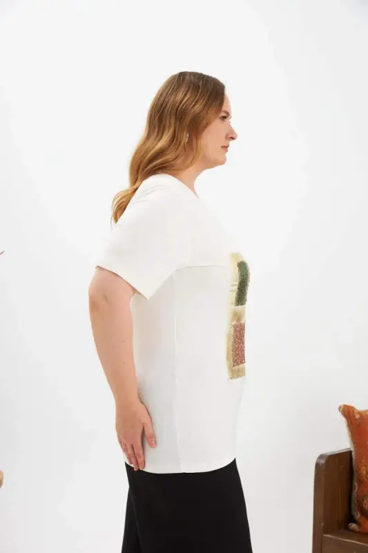Sequin Four Color Blocked Plus Size T-Shirt Ecru - 2