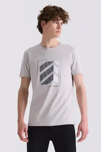 Серая облегающая футболка с круглым вырезом - 1