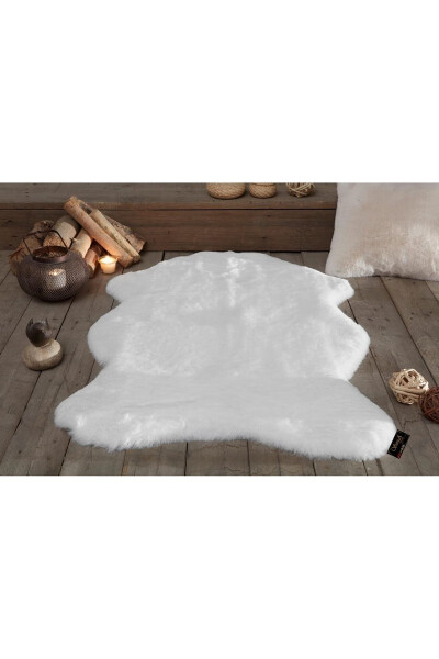 Seria Rug Faux Fur Rug Plush Fur Rug Non-Slip Base Machine Washable - 26