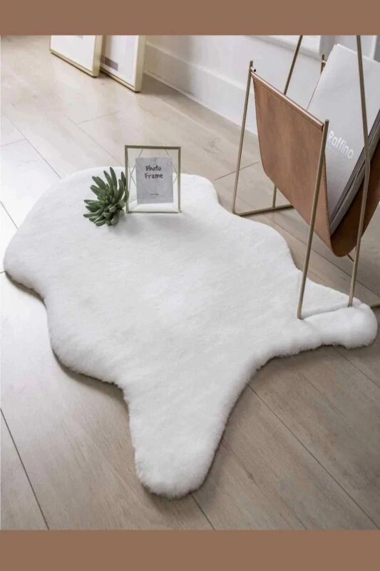 Seria Rug Faux Fur Rug Plush Fur Rug Non-Slip Base Machine Washable - SARAR