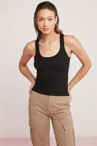 Set of 2 White - Black Women's Corset-Style Tank Top with Thick Straps and Basic Design - 5