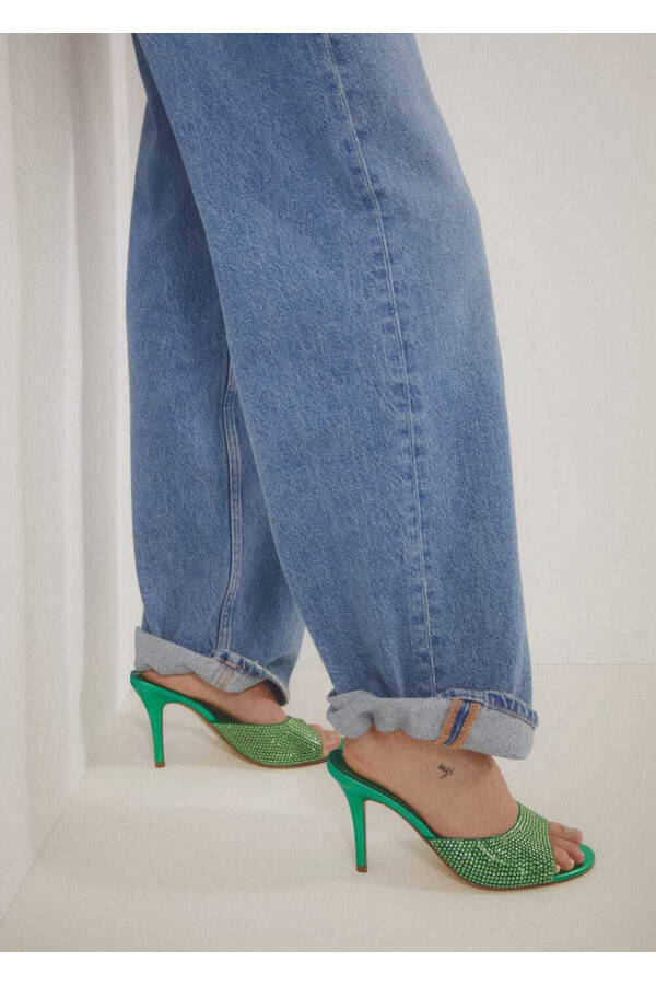 Shiny Heeled Sandals - 5