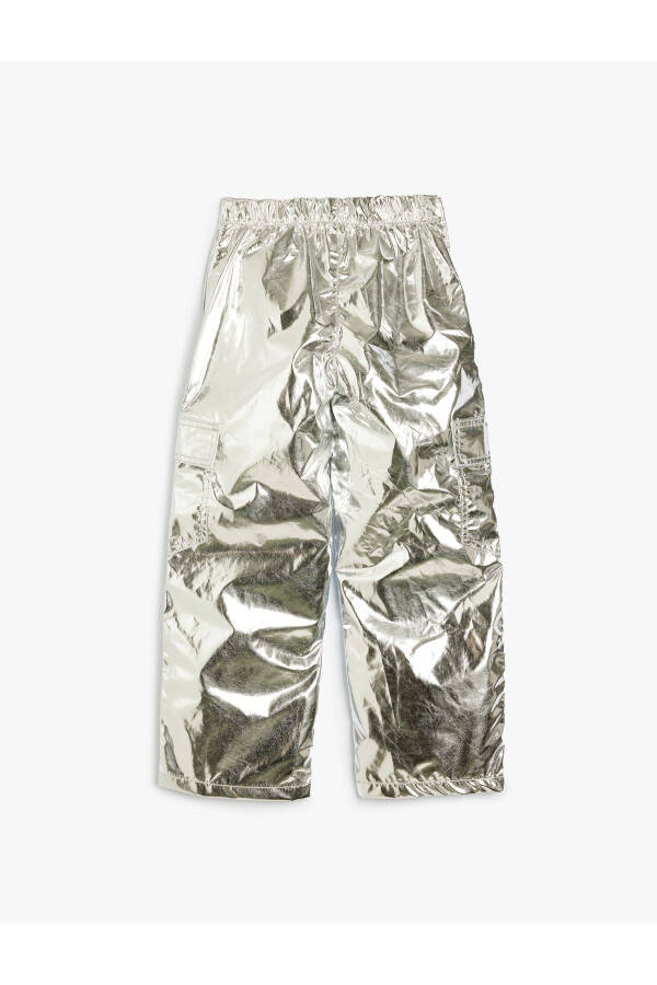 Shiny, sequined pants with pockets and elastic waistband. - 5