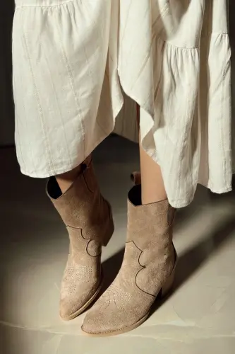 Shirley Nakışlı Western Kadın Kovboy Çizme Bot-Bej - POLKA STORE (1)