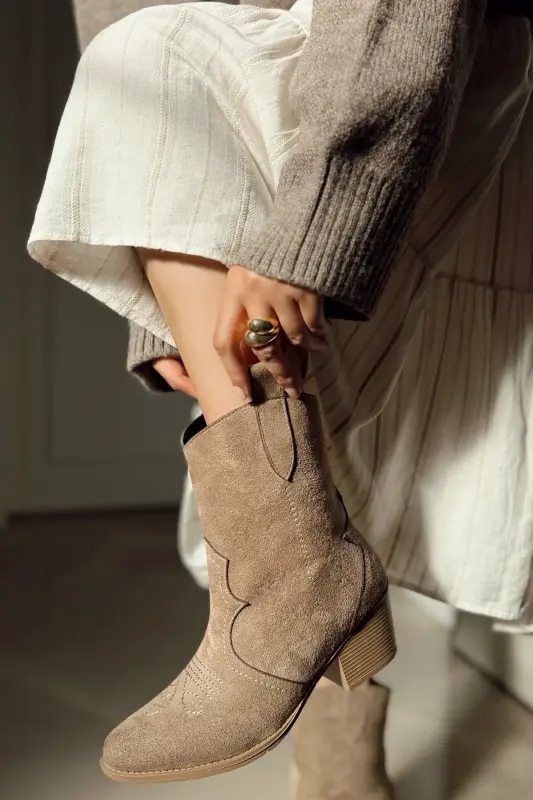Shirley Nakışlı Western Kadın Kovboy Çizme Bot-Bej - 1