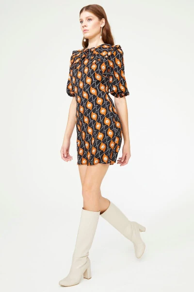 Shirtwaist Collar Patterned Dress - 3