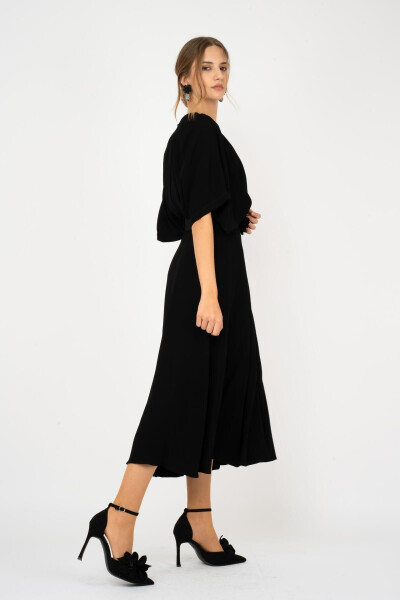 Short Batwing Sleeve Slit Dress - 2