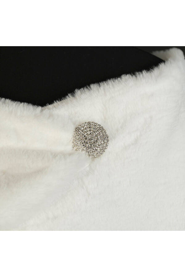 Short Brooch Fur Stole Bridal Bolero Off-White - 4