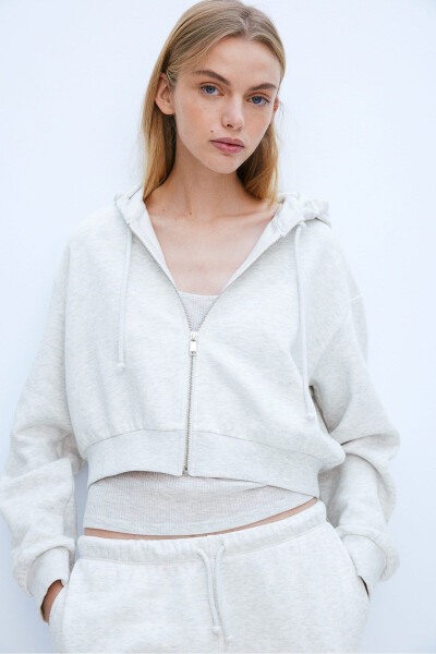 Short Hooded Zip-Up Top - 4