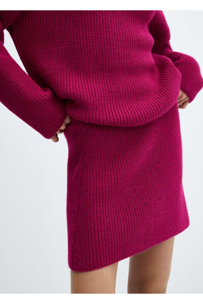 Short Knit Skirt - 7