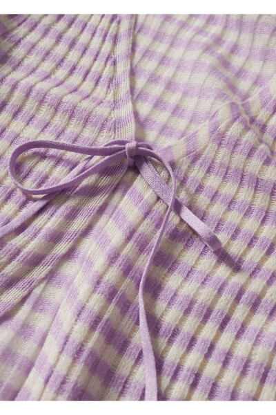 Short Knitted Cardigan - 8