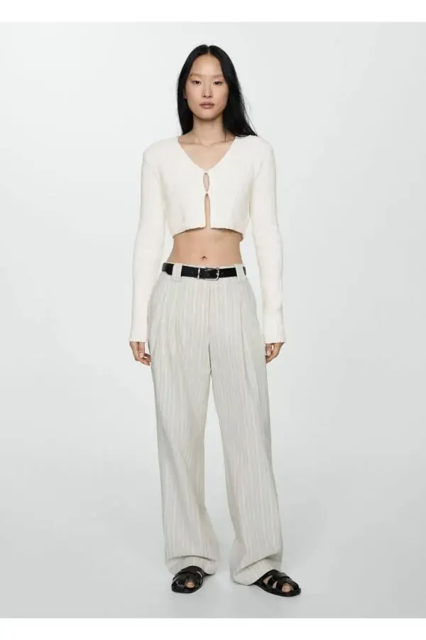 Short knitted cardigan - 2