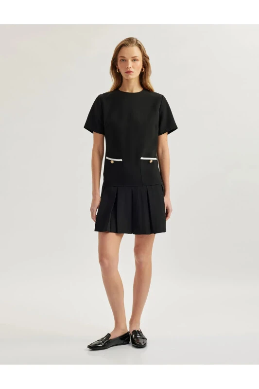 Short Sleeve Crew Neck Applique Double Pocket Detail A-Line Mini Pleated Dress - KOTON