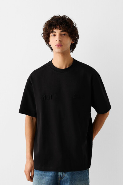 Short sleeve embossed printed square cut t-shirt - 1