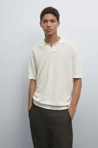 Short sleeve textured knit polo shirt-Cream - 3