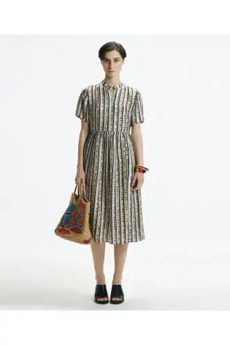 Short-Sleeved Buttoned Midi Dress - 1