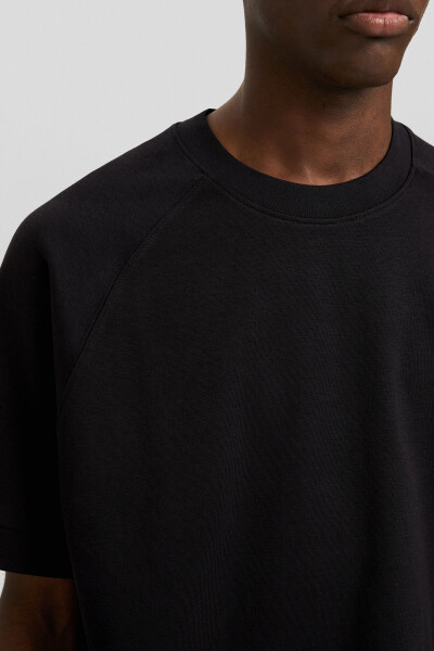 Short-sleeved interlock square cut t-shirt - 4