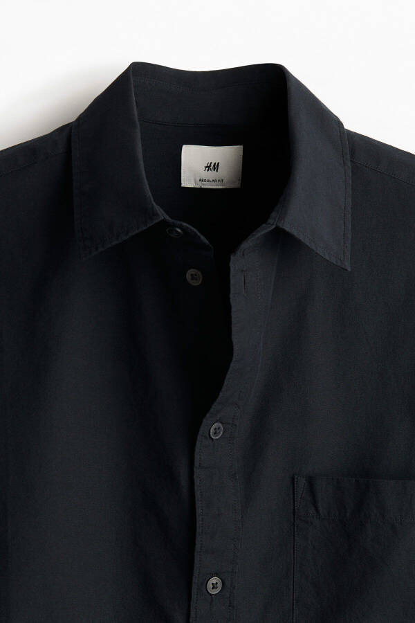 Short-sleeved, regular fit shirt - 7