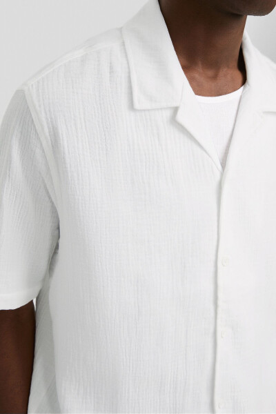 Short-sleeved relaxed fit textured shirt - 4