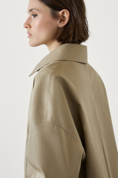 Short trench coat made of 100% cotton - 6