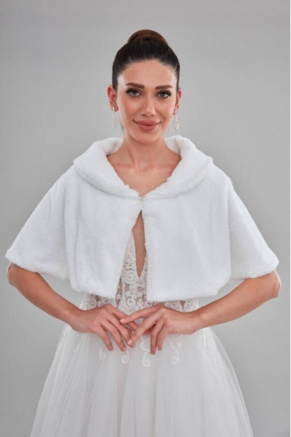 Short White Double Collar Bride Stole Fur Bolero - 1