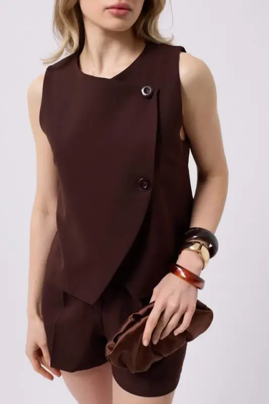 Side Buttoned Woven Vest - 4