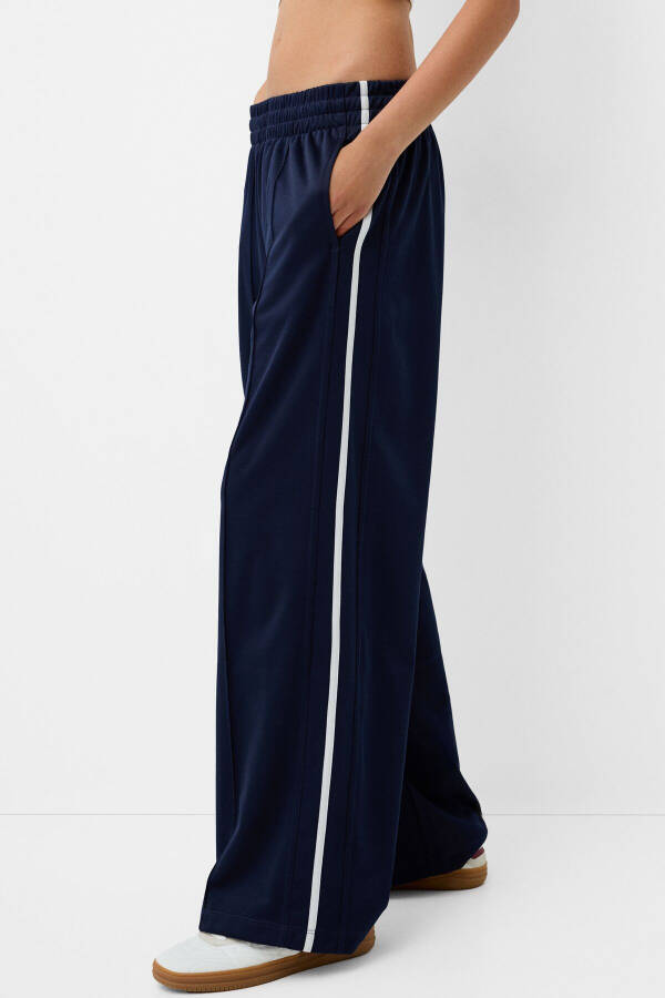 Side Stripe Detailed Trouser - 1