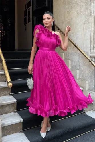 Шифоновое платье на одно плечо - ФУКСИЯ - BÜYÜKBEDENIZ (1)
