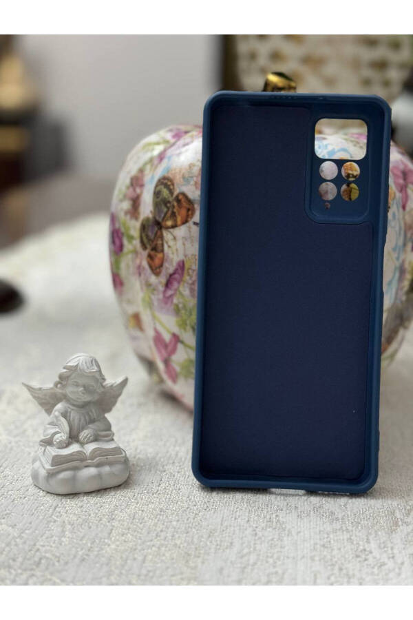 Silicone Phone Case with Velvet Camera Protection Compatible with Xiaomi Redmi Note 11-11S - 3