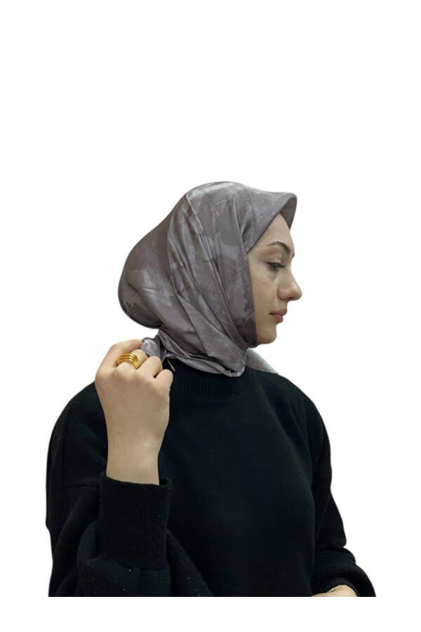 Silk Crepe Satin Scarf 8974701-373 - 1