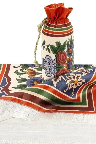 Silk Textured Prayer Rug with Carrying Bag Ipk08-Burgundy - 2