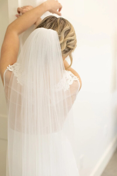 Simple Veil 2.5 Length 3 Meters Width Oval Cut - For Bride Wedding Dress, Nikah, Veil, tulle, Off White - JETDUKKAN